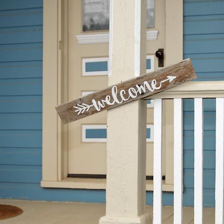 Skye Cottage Bed & Breakfast Central City Exterior foto